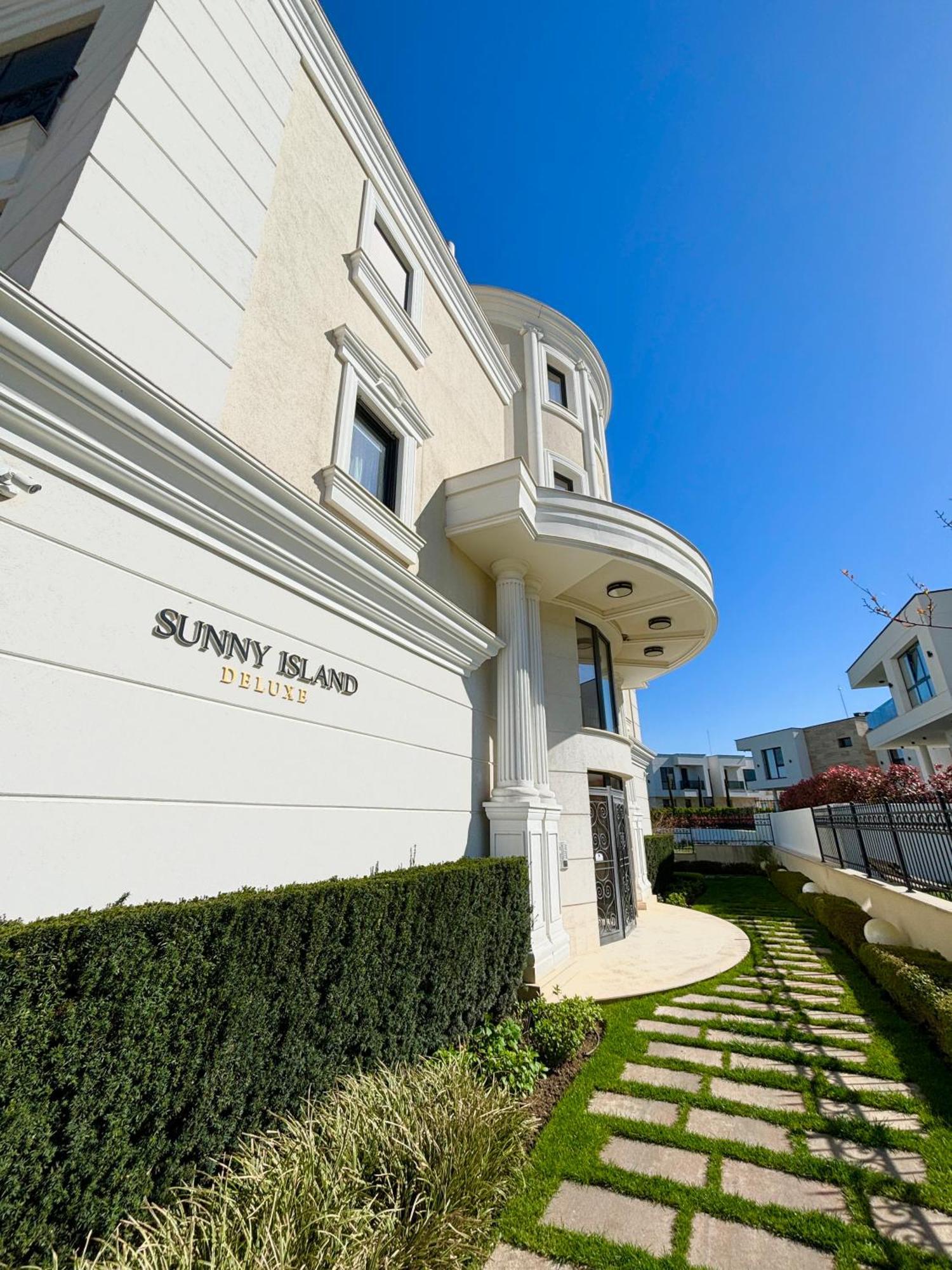 Apartments In Complex Sunny Island Deluxe Černomorec Exteriér fotografie