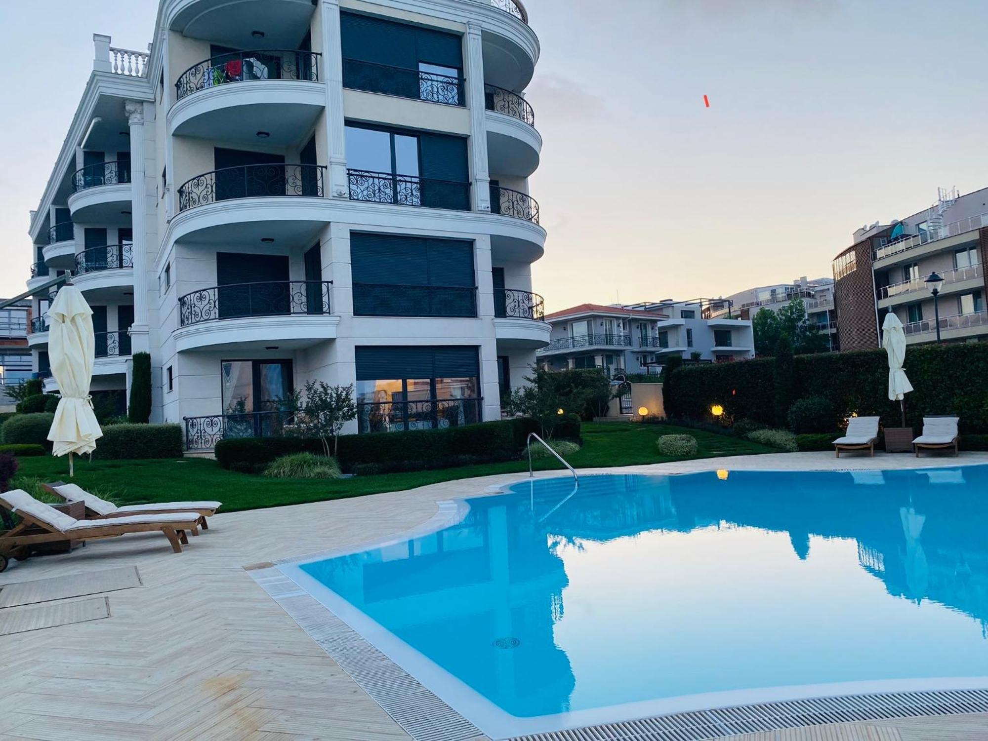Apartments In Complex Sunny Island Deluxe Černomorec Exteriér fotografie